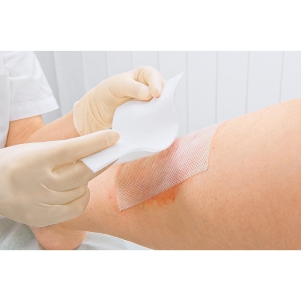 Medicomp Extra Sterile - Comprese netesut 7.5 x 7.5 cm - 25 buc 2